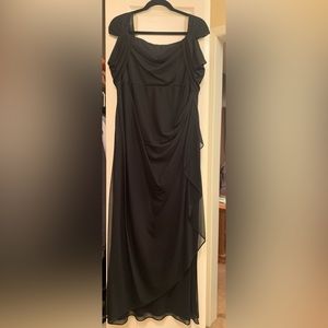 Black tie gown dress size 18W, beautiful overlays, and double strap to cover arm